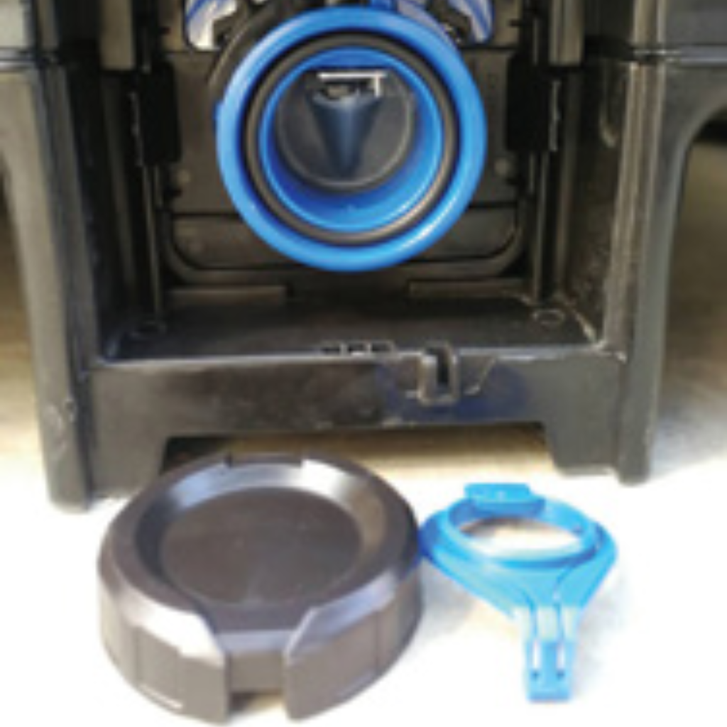 Large sump space for ease of valve operation